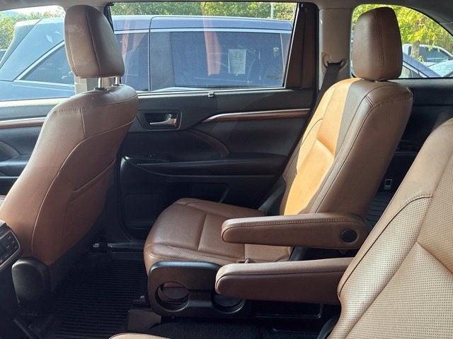 2018 Toyota Highlander Limited Platinum
