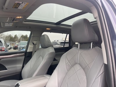 2021 Toyota Highlander Platinum