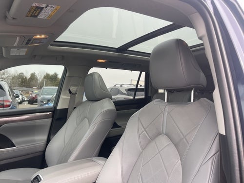 2021 Toyota Highlander Platinum