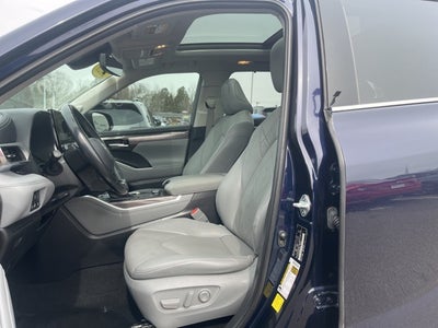 2021 Toyota Highlander Platinum