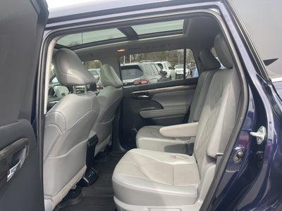 2021 Toyota Highlander Platinum