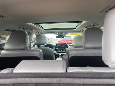 2021 Toyota Highlander Platinum
