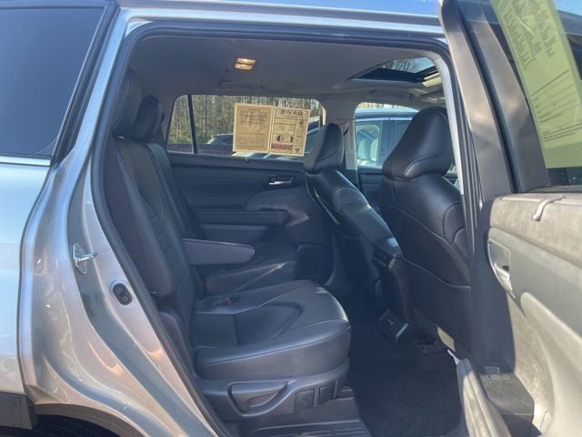 2024 Toyota Highlander XLE