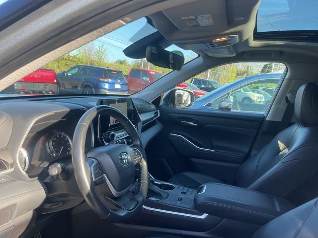 2024 Toyota Highlander XLE