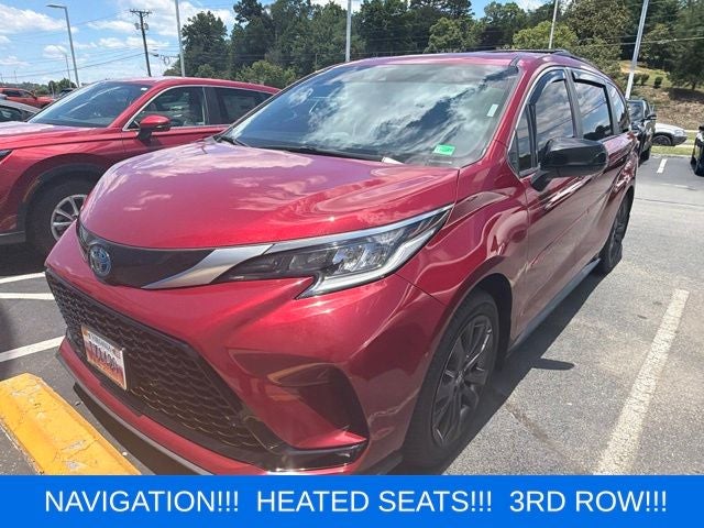 2023 Toyota Sienna XSE 7 Passenger
