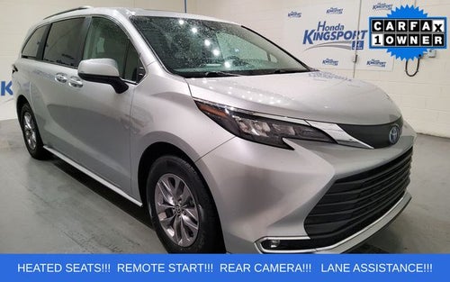 2024 Toyota Sienna XLE 8 Passenger