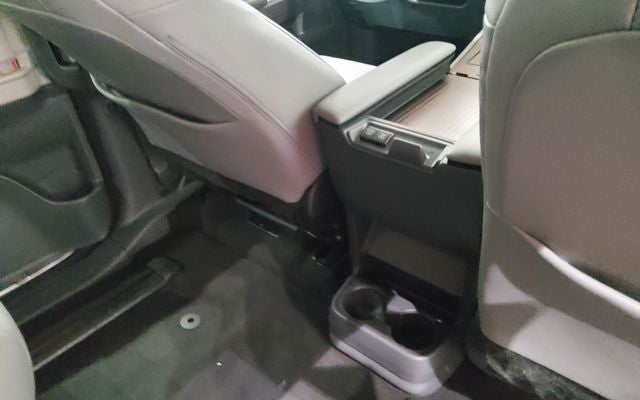2024 Toyota Sienna XLE 8 Passenger