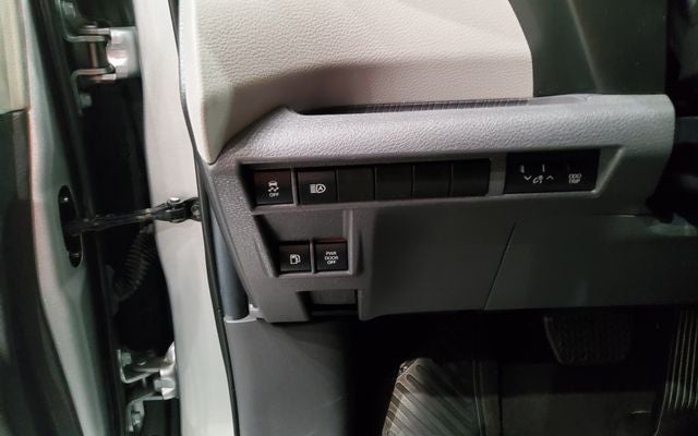 2024 Toyota Sienna XLE 8 Passenger
