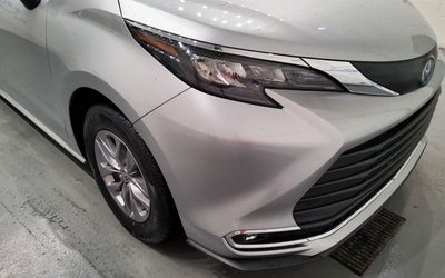 2024 Toyota Sienna XLE 8 Passenger