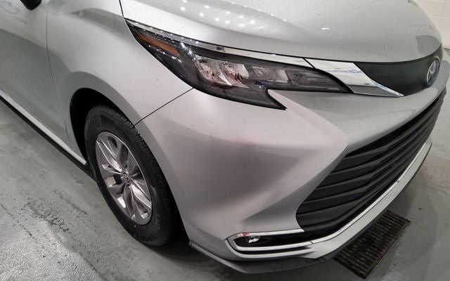 2024 Toyota Sienna XLE 8 Passenger