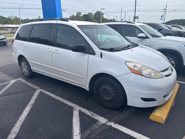 2009 Toyota Sienna LE