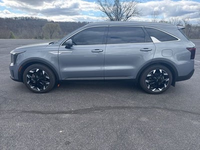 2025 Kia Sorento EX