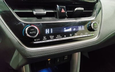 2022 Toyota Corolla Cross XLE