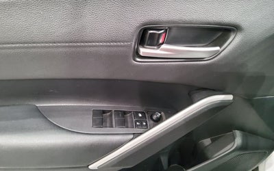 2025 Toyota Corolla Cross XLE