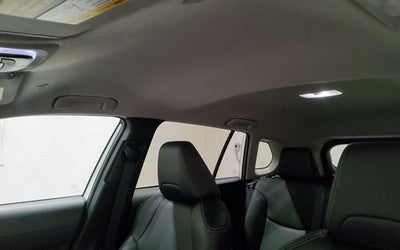 2025 Toyota Corolla Cross XLE