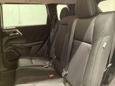 2022 Mitsubishi Outlander ES