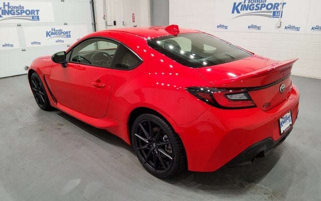 2024 Toyota GR86 Premium