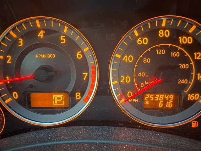 2006 INFINITI FX35 Base