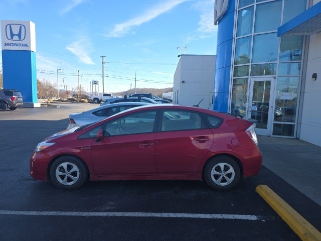 2014 Toyota Prius Three