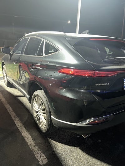 2023 Toyota Venza XLE