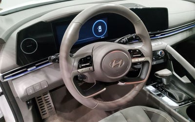 2025 Hyundai Elantra Hybrid SEL Sport