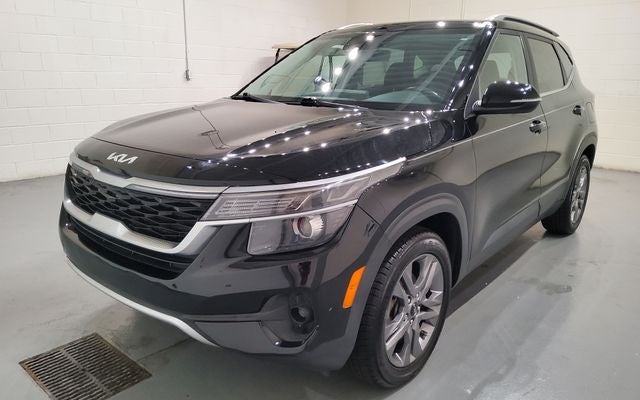 2023 Kia Seltos S