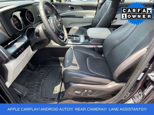 2023 Kia Carnival LX Seat Package