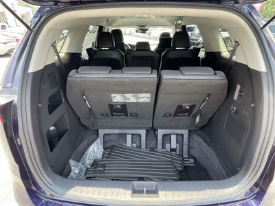2023 Kia Carnival LX Seat Package