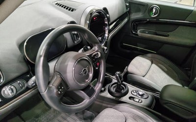 2023 MINI Countryman Classic