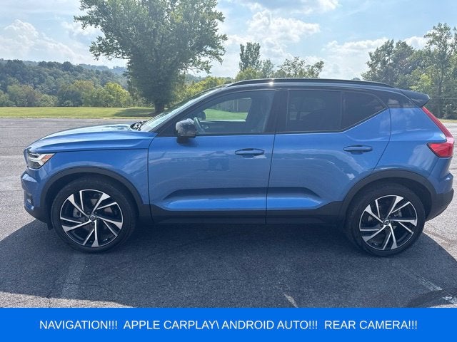 2021 Volvo XC40 R-Design