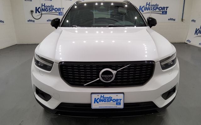 2022 Volvo XC40 R-Design