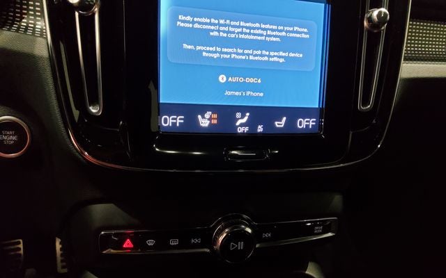 2022 Volvo XC40 R-Design