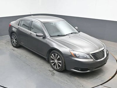 2014 Chrysler 200 Touring