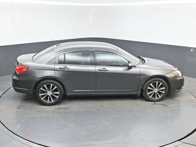 2014 Chrysler 200 Touring