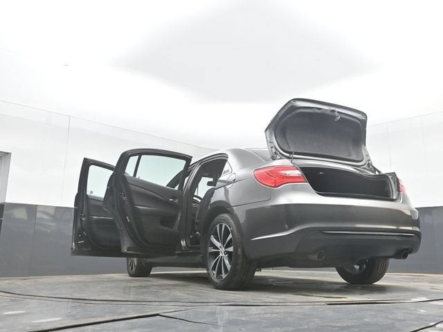 2014 Chrysler 200 Touring