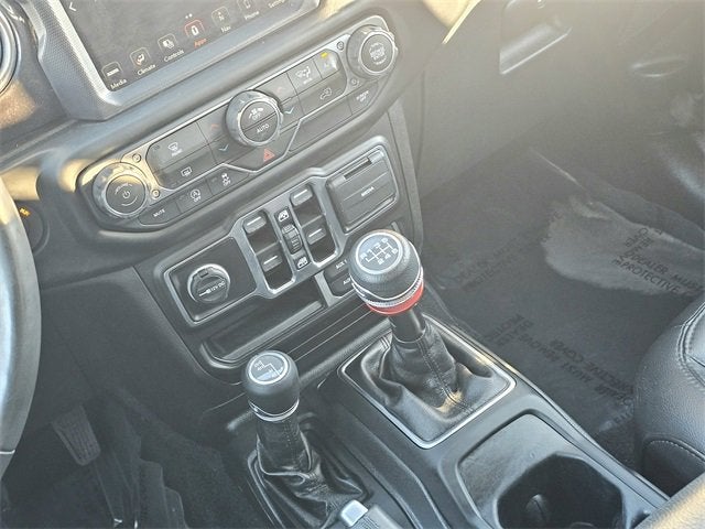 2020 Jeep Wrangler Unlimited Sahara Altitude