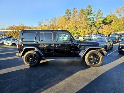 2020 Jeep Wrangler Unlimited Sahara Altitude