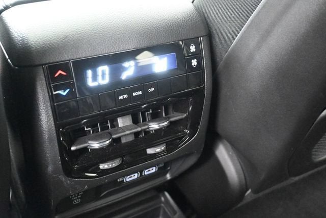 2025 Jeep Grand Cherokee L Altitude X 4x4