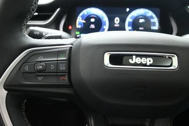 2025 Jeep Grand Cherokee L Altitude X 4x4