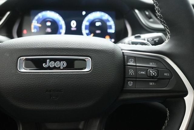 2025 Jeep Grand Cherokee L Altitude X 4x4