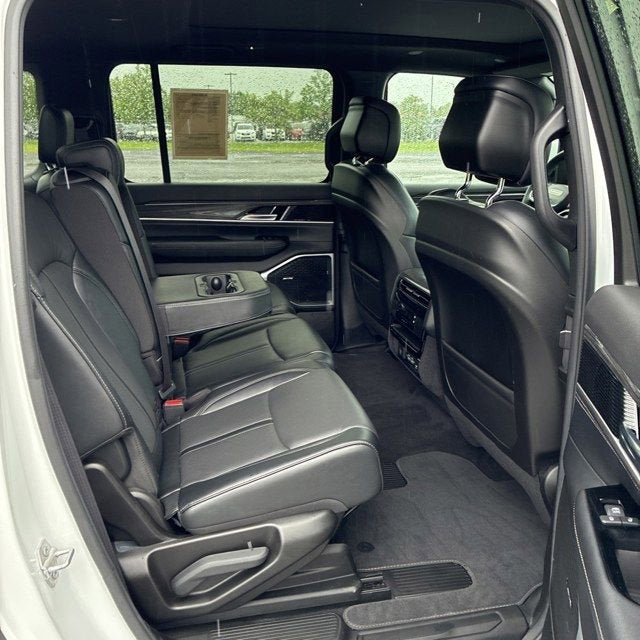 2022 Jeep Wagoneer Series II 4x4