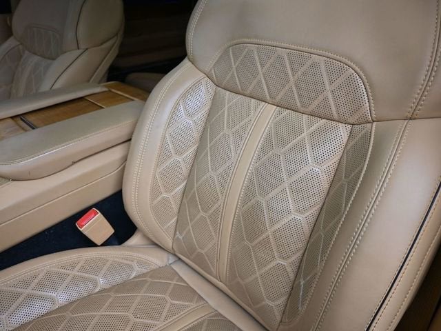 2022 Jeep Grand Wagoneer Series III