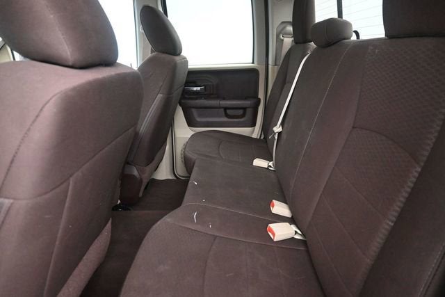 2016 RAM 1500 SLT