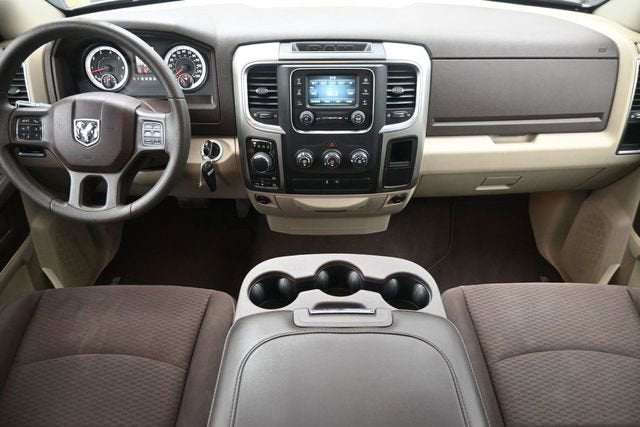 2016 RAM 1500 SLT