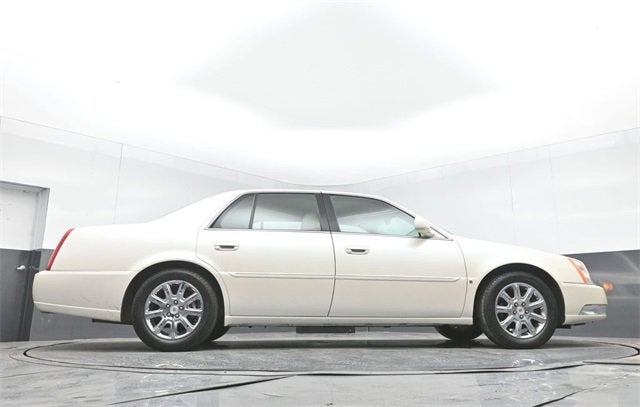 2008 Cadillac DTS w/1SC