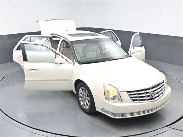 2008 Cadillac DTS w/1SC
