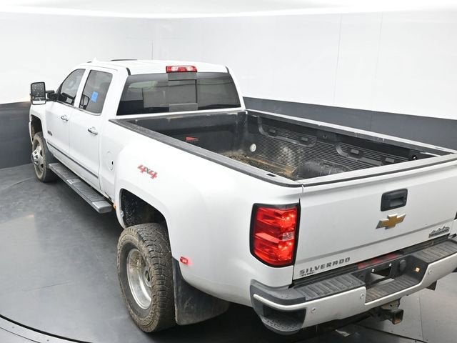 2016 Chevrolet Silverado 3500 HD High Country