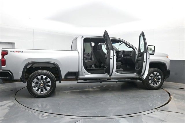 2023 Chevrolet Silverado 2500 HD Custom