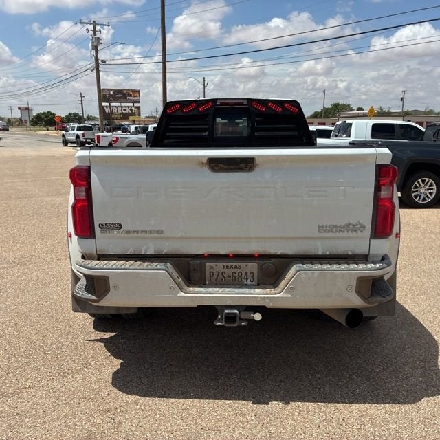 2022 Chevrolet Silverado 3500 HD High Country DRW