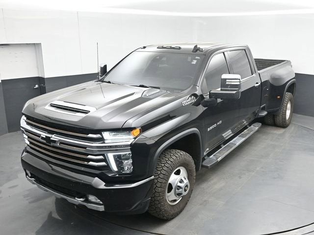 2022 Chevrolet Silverado 3500 HD High Country DRW